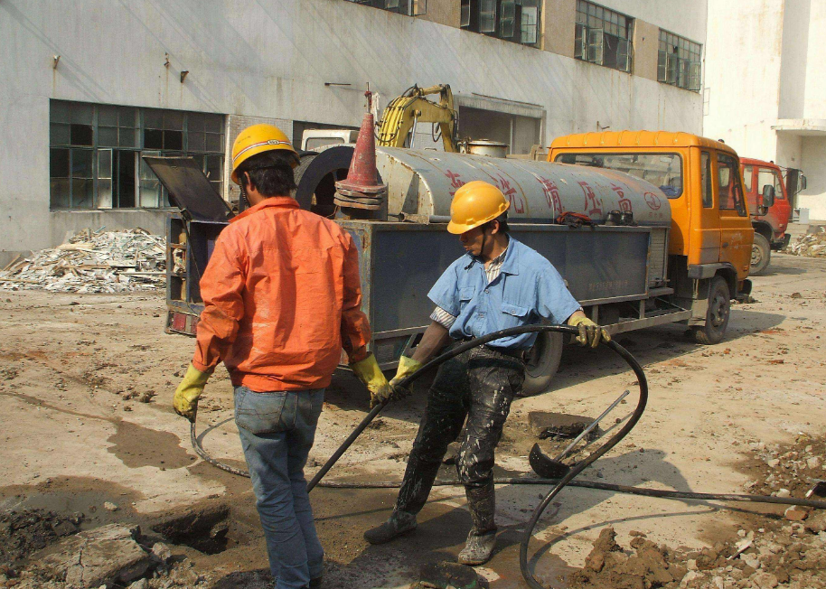 ���͹ܵ���ͨ